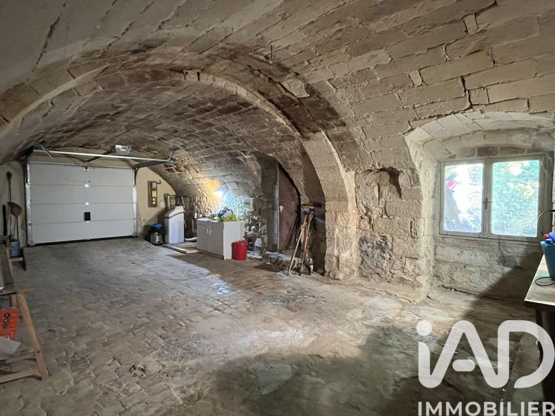 Maison - 225 m² - 11 pièces