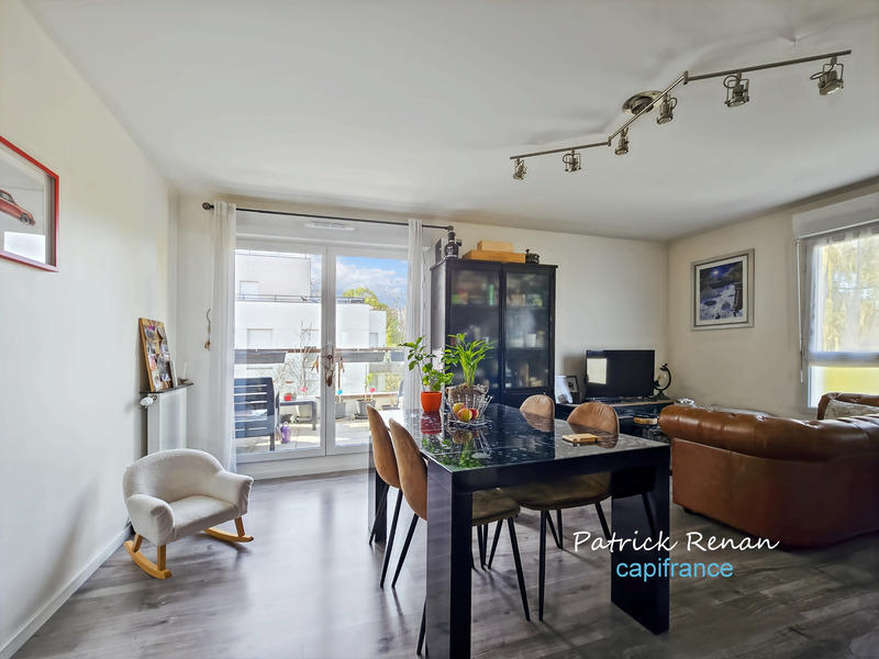 Appartement - 80 m² - 4 pièces