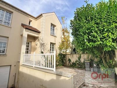 Maison - 145 m² - 6 pièces