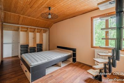 Maison - 183 m² - 8 pièces