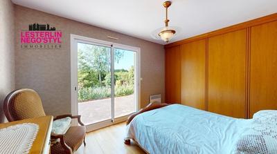 Maison - 146 m² - 6 pièces