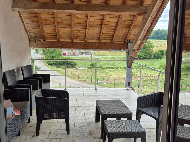 Demeure - 260 m² - 6 pièces