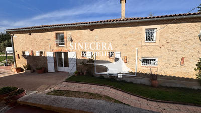 Propriété - 518 m² - 13 pièces