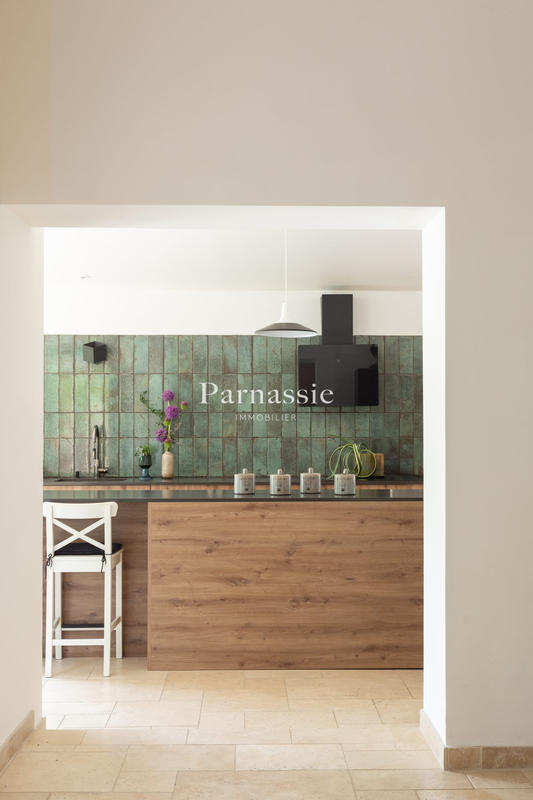 Villa - 240 m² - 6 pièces