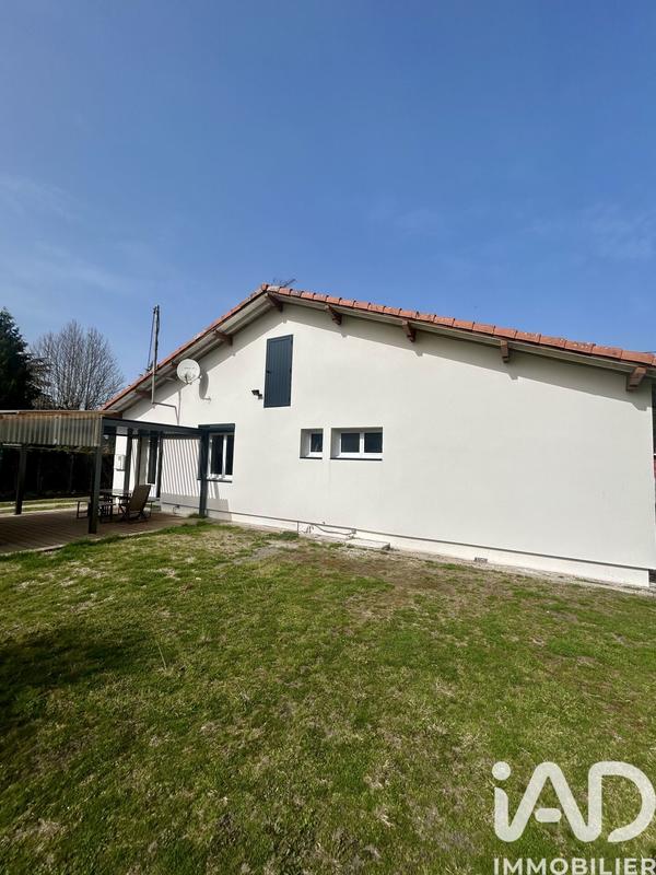 Maison - 95 m² - 5 pièces