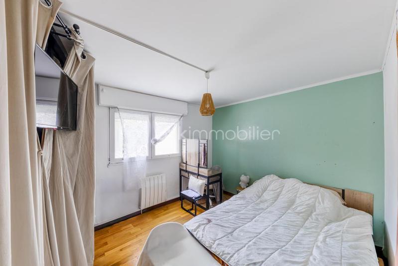 Maison - 136 m² - 8 pièces