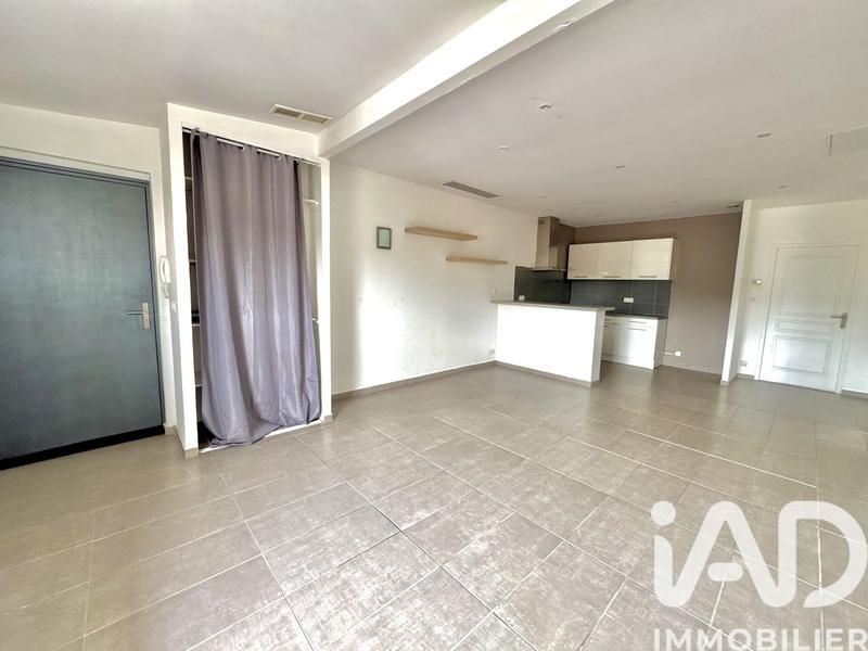 Appartement - 86 m² - 4 pièces