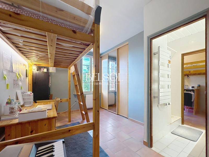 Mas - 295 m² - 10 pièces