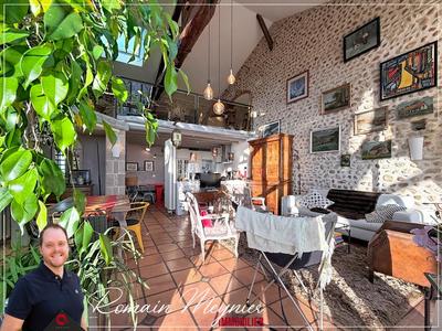 Mas - 183 m² - 5 pièces