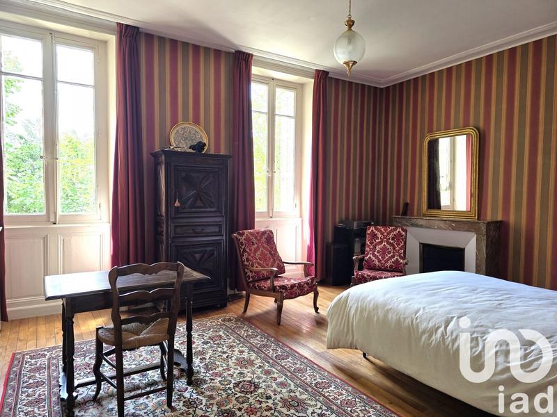 Maison de ville - 373 m² - 14 pièces