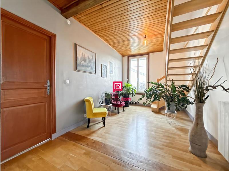 Maison - 190 m² - 7 pièces