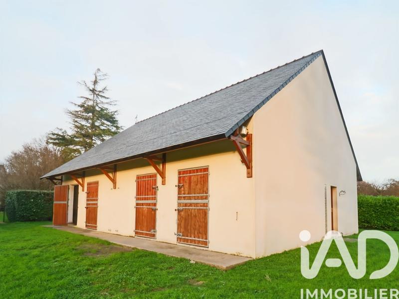 Maison - 220 m² - 7 pièces