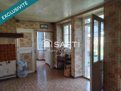 Maison - 79 m² - 6 pièces