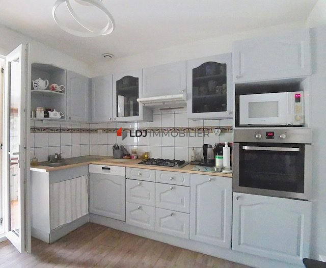 Maison - 77 m² - 3 pièces