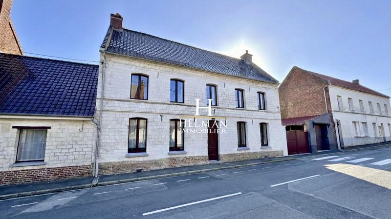 Maison - 143 m² - 4 pièces