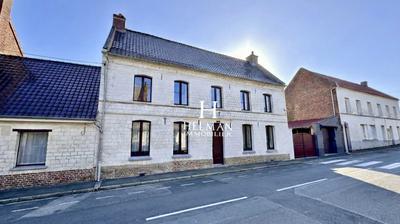 Maison - 143 m² - 4 pièces