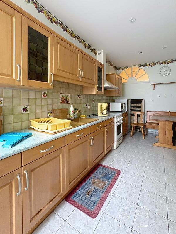 Maison - 140 m² - 5 pièces