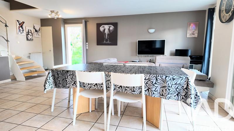 Maison - 100 m² - 5 pièces