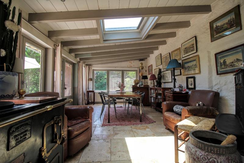 Corps de ferme - 319 m² - 9 pièces