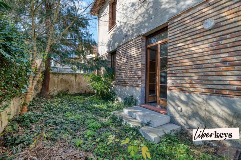 Maison - 160 m² - 5 pièces