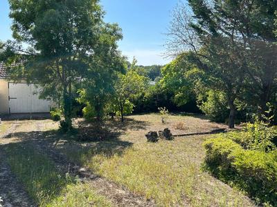 Terrain constructible - 624 m²