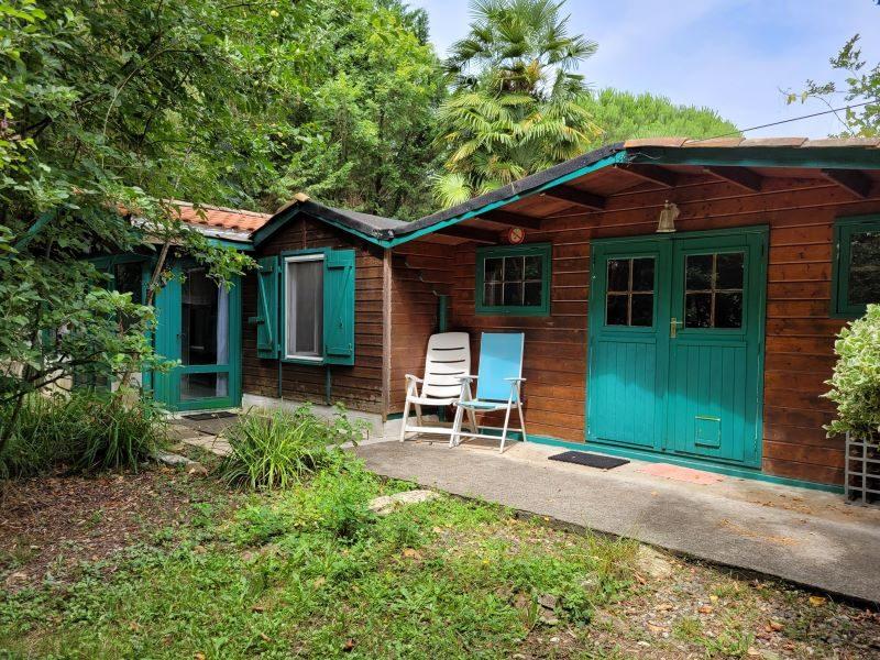 Maison ancienne - 447 m² - 16 pièces