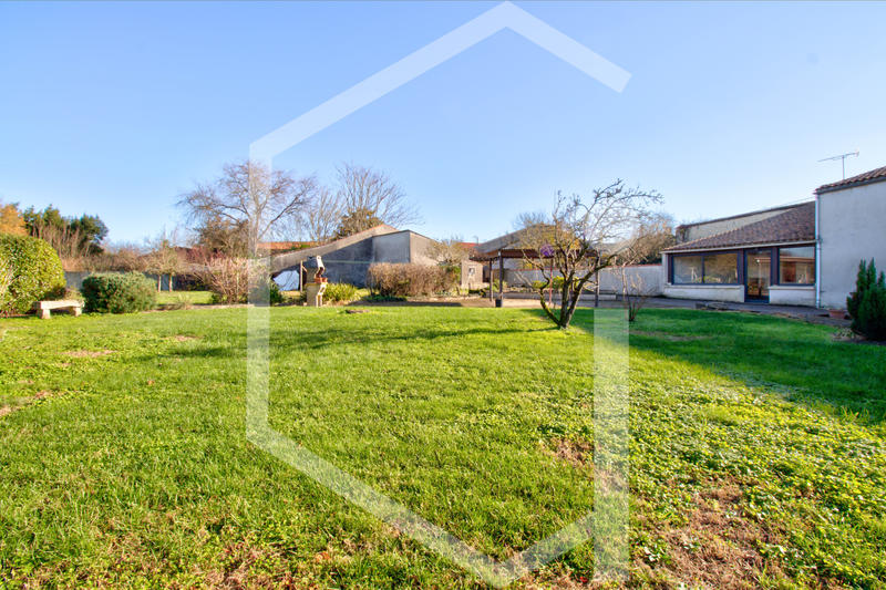 Maison - 140 m² - 6 pièces