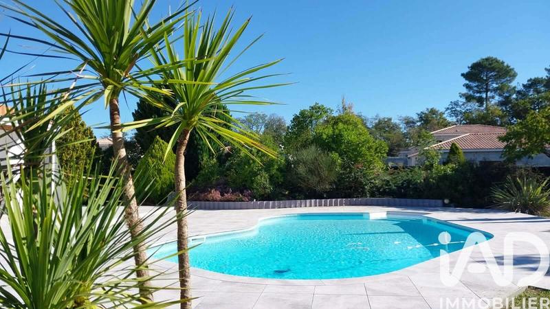 Maison - 139 m² - 5 pièces