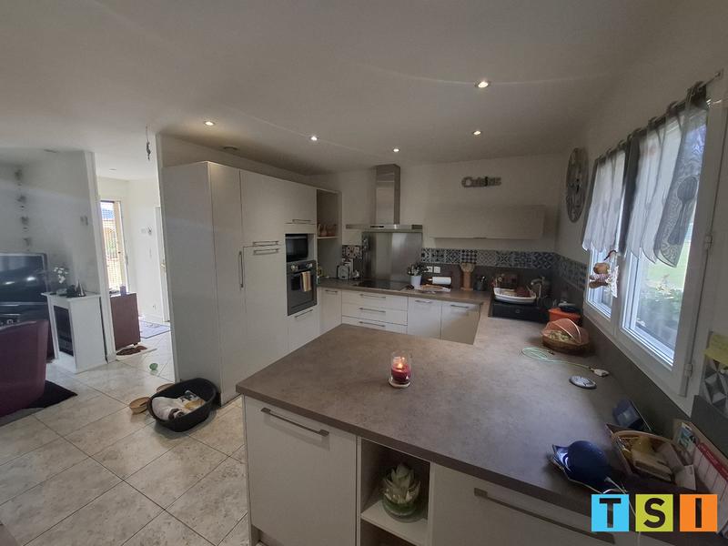 Maison - 135 m² - 6 pièces