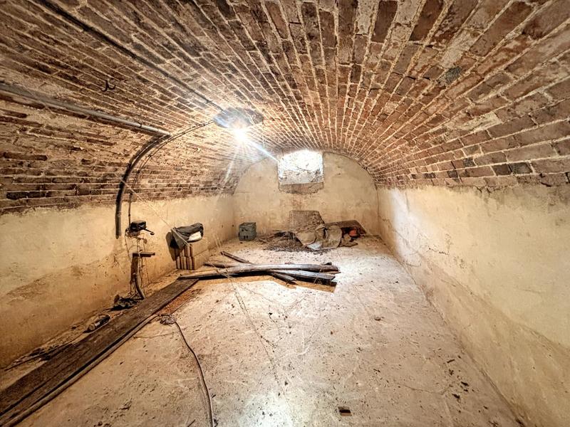 Maison - 288 m² - 8 pièces