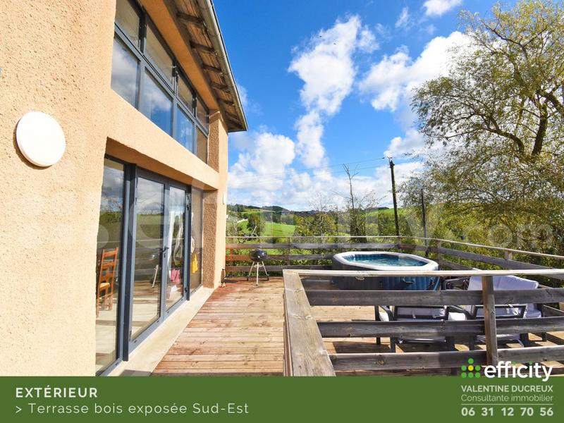 Maison - 180 m² - 6 pièces