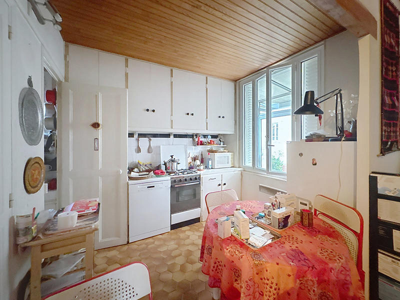 Maison - 92 m² - 4 pièces