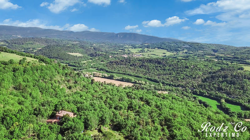 Maison - 90 m² - 3 pièces