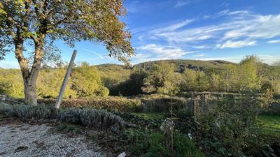 Fermette - 200 m² - 5 pièces