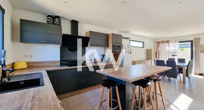 Maison - 100 m² - 4 pièces