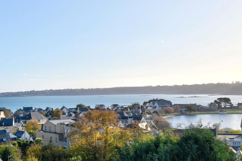 Demeure - 130 m² - 6 pièces