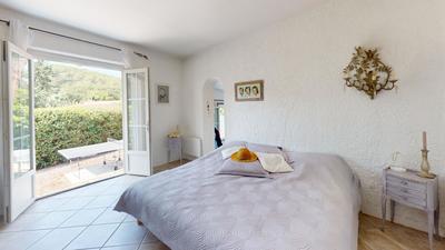 Villa - 140 m² - 4 pièces