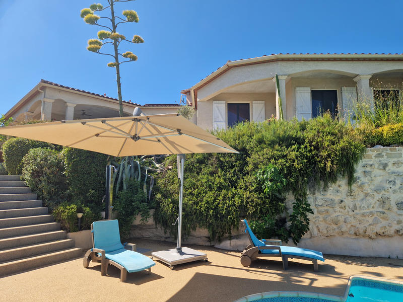 Villa - 187 m² - 6 pièces