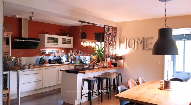 Maison - 130 m² - 6 pièces