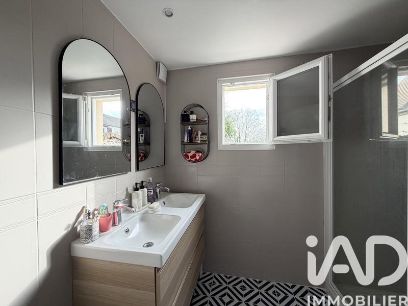 Maison - 82 m² - 4 pièces