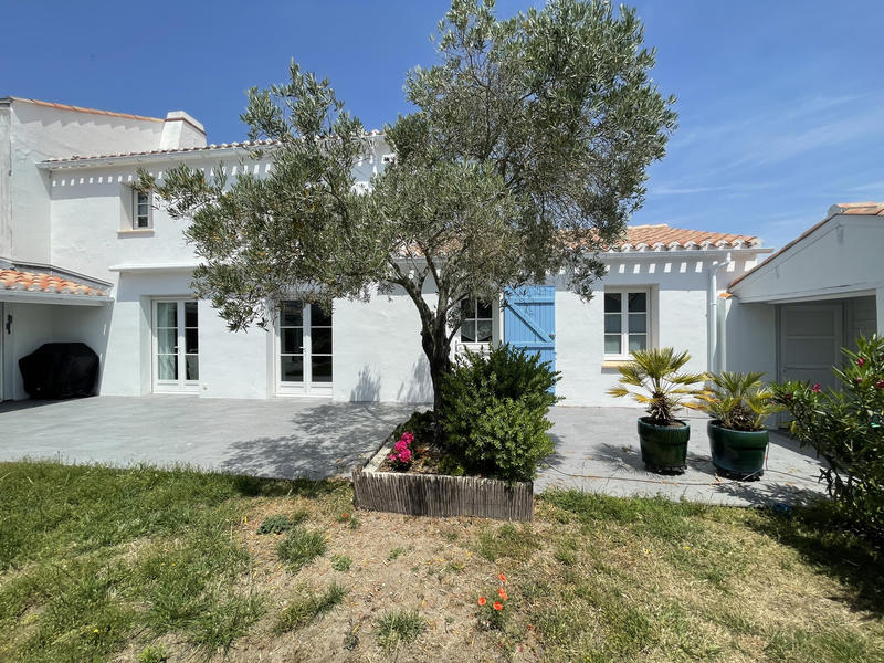 Maison - 110 m² - 5 pièces