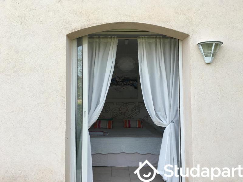 Chambre - 28 m² - 1 pièce