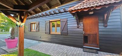 Maison - 243 m² - 14 pièces