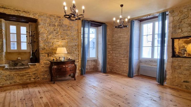 Maison - 155 m² - 4 pièces