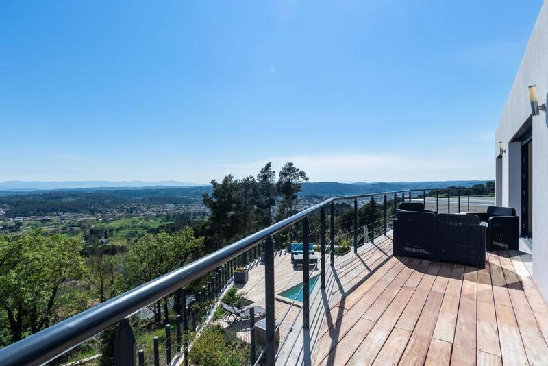 Maison - 152 m² - 5 pièces