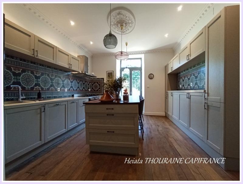 Maison - 267 m² - 9 pièces