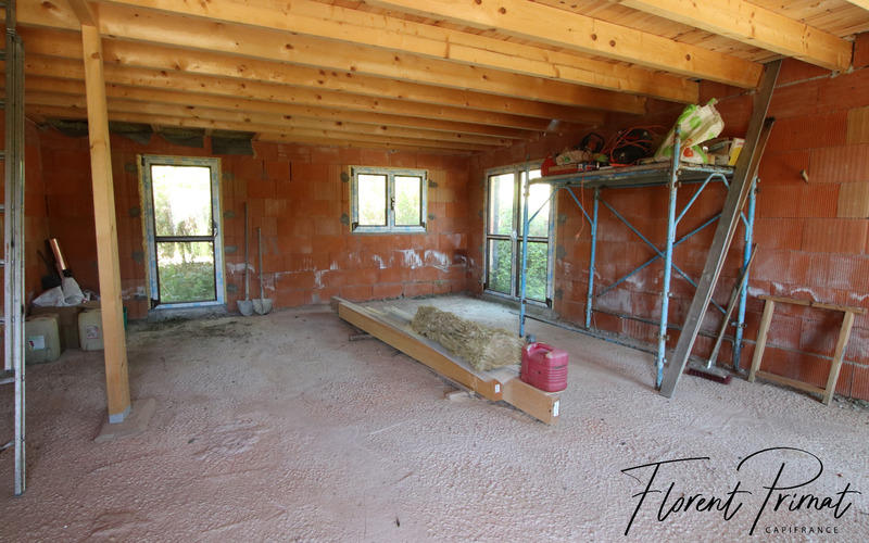 Maison - 79 m² - 5 pièces