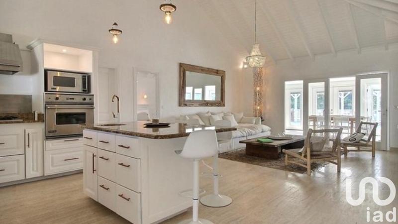 Maison - 200 m² - 4 pièces