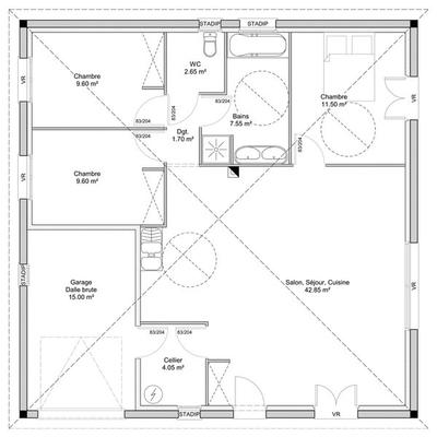 Maison - 90 m² - 4 pièces