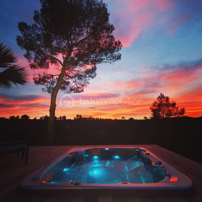 Maison - 170 m² - 4 pièces